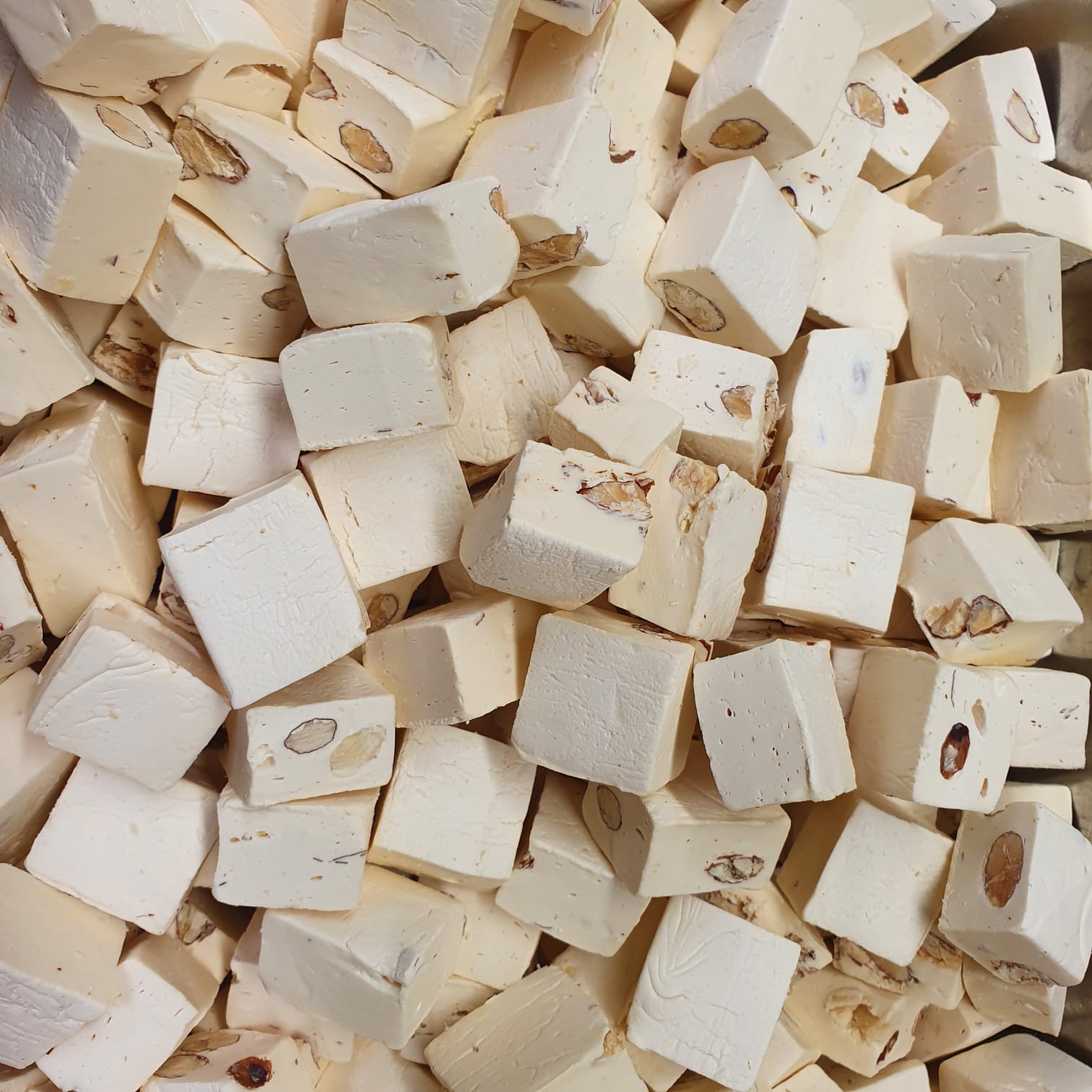 Amandel Nougat